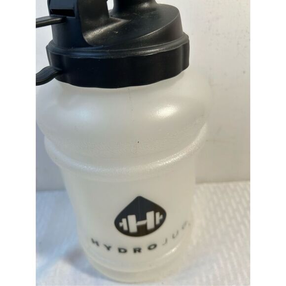 Hydro jug with strap gray camo 30 oz - Picture 6 of 6